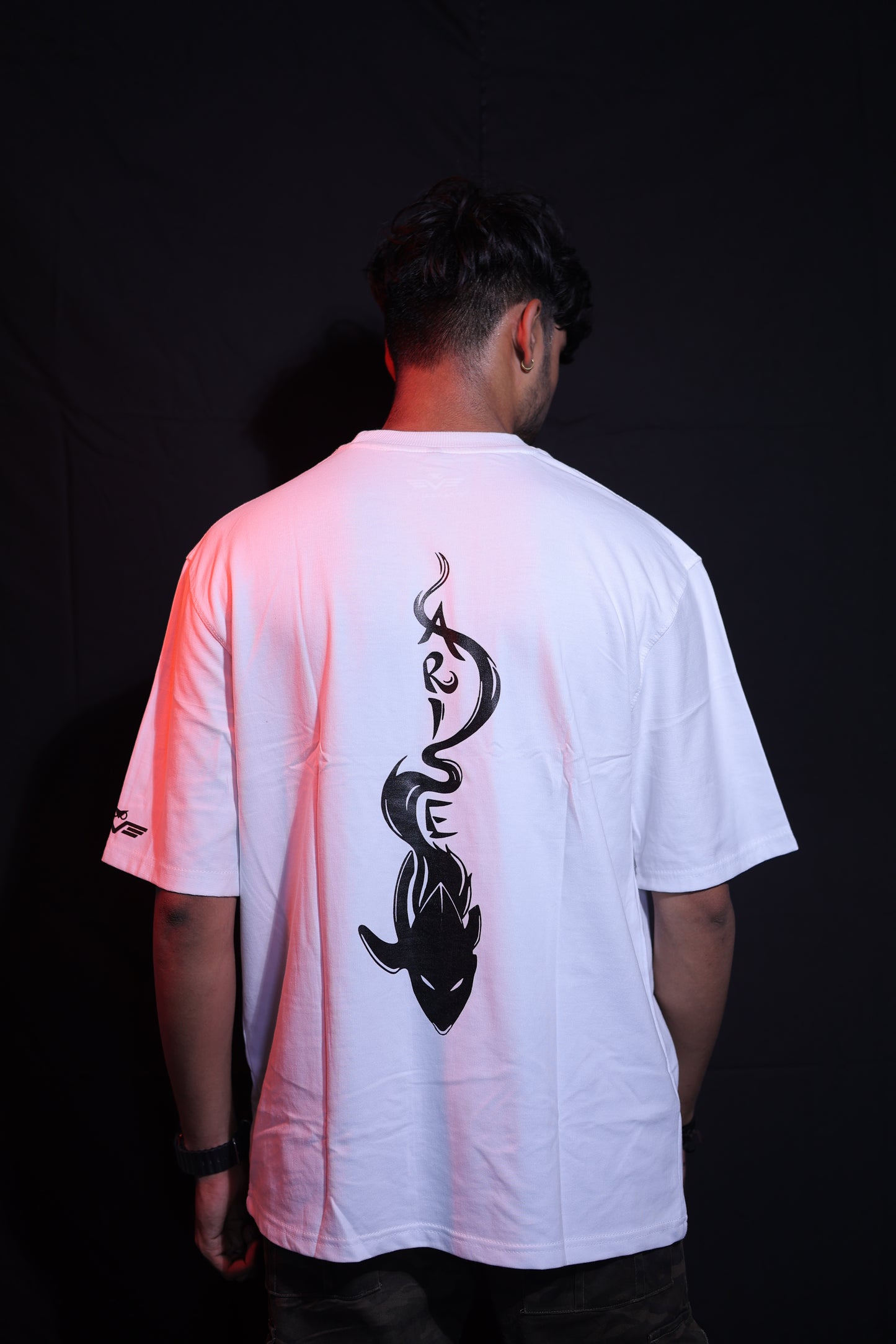 Men's & Wom's Graphic Print Oversized Fit T-Shirt